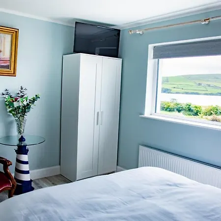 ゲストハウス Half Door House Only ディングル