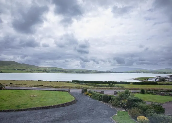 Half Door House Only Ντίνγκλε